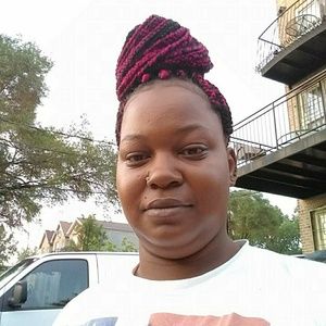 Meet your Posher, Zora